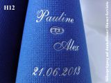 Eleg.-Dinner-Servietten dunkelblau, bedruckt mit Silberprägung und Hochzeits-Motiv: H12 (Trauringe)