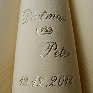 Dunicel-Dinner-Servietten beige (champagner), bedruckt mit Goldprägung und Hochzeits-Motiv: verschlungene Ringe (H12)