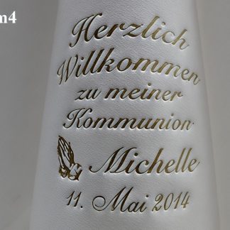 Dunicel-Dinner-Servietten weiß, bedruckt mit Goldprägung und Kommunions-Motiv: Kom4 (betende Hände)