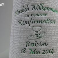 Eleg.-Kaffee-Servietten weiß, bedruckt mit Grünmetallicprägung und Konfirmations-Motiv: Konf6 (Brot/Traube/Kelch) Eleg.-Kaffee-Servietten weiß, bedruckt mit Grünmetallicprägung und Konfirmations-Motiv: Konf6 (Brot/Traube/Kelch)